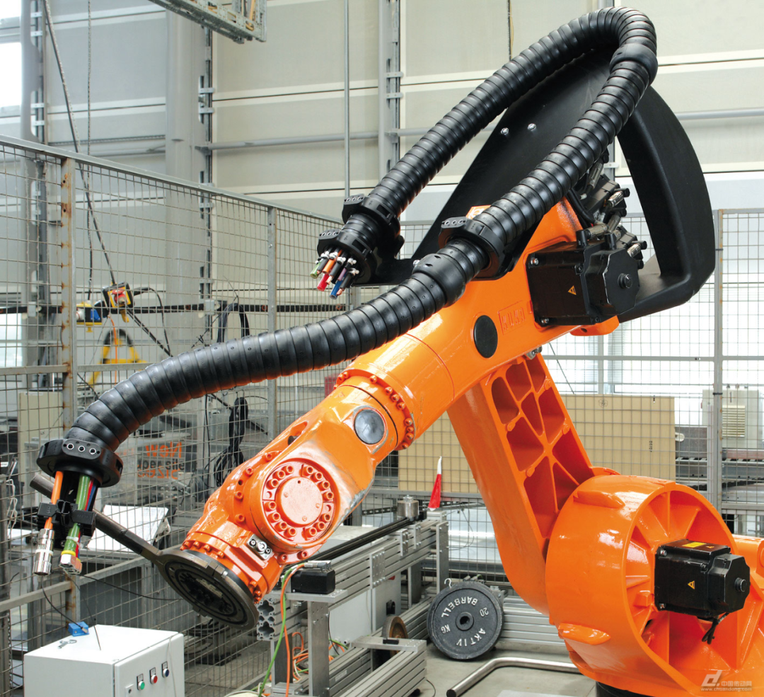 Product introduction丨Drag chain cable-flexible ultra-high-speed mobile robot cable